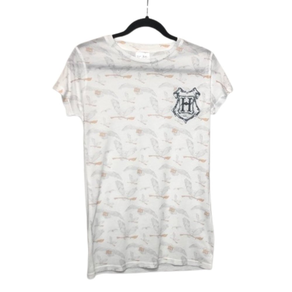Harry Potter Hogwarts crest hedwig with letter tee